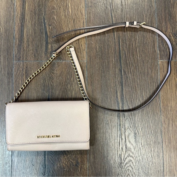 Michael Kors Small Pink Blush Crossbody Bag with Chain Strap - Picture 1 of 7